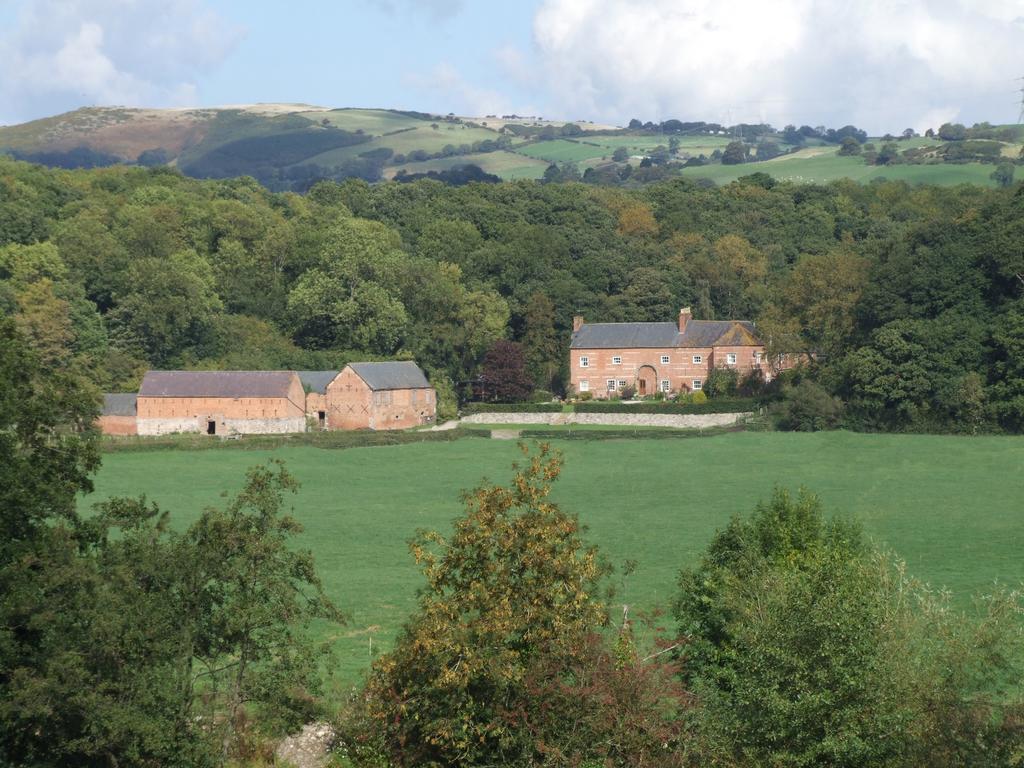 Bach Y Graig Hotel St Asaph Luaran gambar